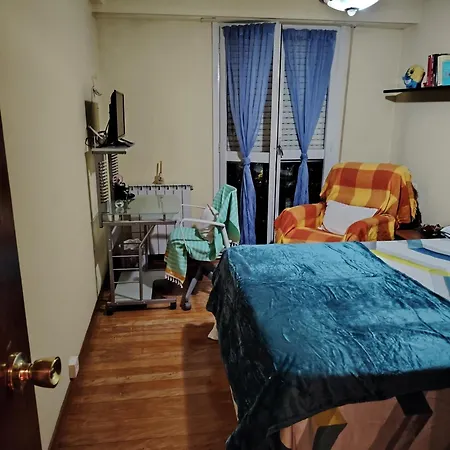 Privatunterkunft Habitacion Doble Deluxe En Piso Compartido En *