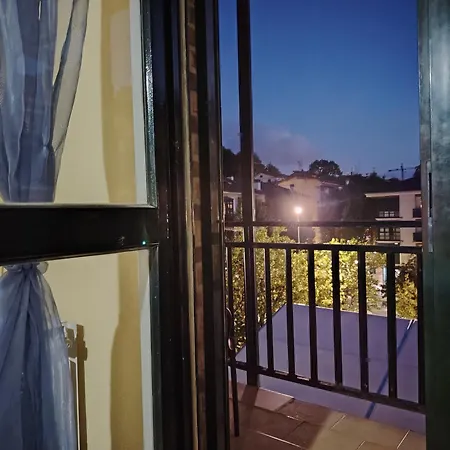 Homestay Habitacion Doble Deluxe En Piso Compartido En