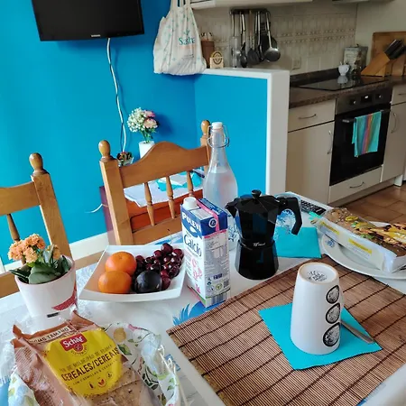 Homestay Habitacion Doble Deluxe En Piso Compartido En